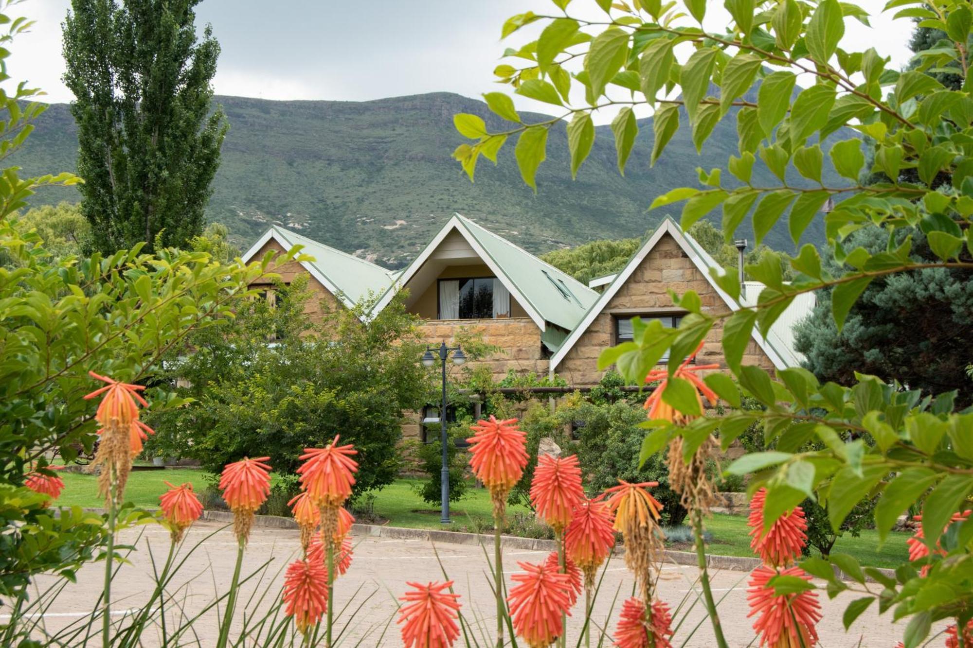 The Clarens Country House Buitenkant foto